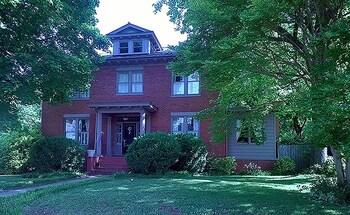 Guest house West Park Gardens Culpeper